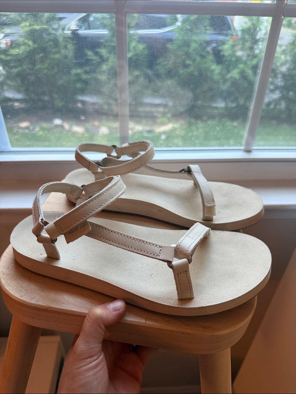 Teva Women's Slim Leather Sandals — Light Beige